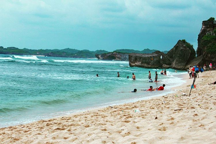 Jogja, Macet dan Potensi Wisata Yang Aduhai - Pantai Indrayanti sumber ig rayhanfasya23